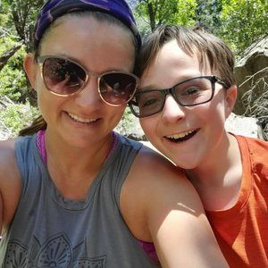 Meet your Posher, Tara